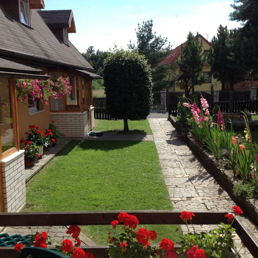 Appartement Privat Monika à Stará Lesná Extérieur photo
